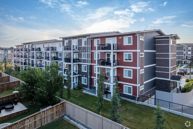 Building Photo - Vista Apartments