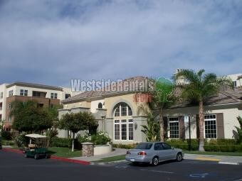 Foto principal - 6150 De Soto Ave