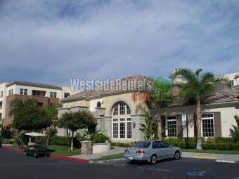 Primary Photo - 6150 De Soto Ave