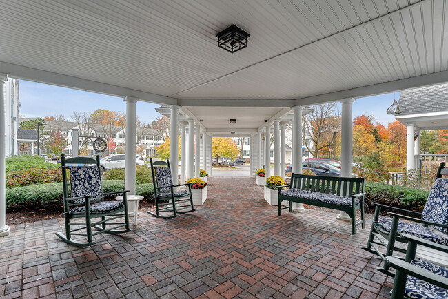 Entrance Portico - Pines Senior Living