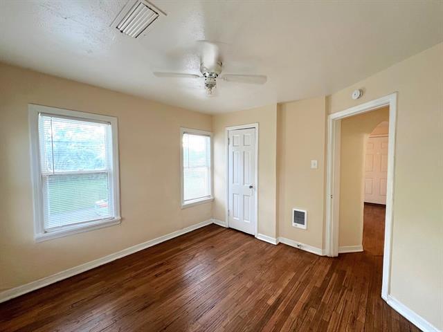 Foto del edificio - 2801 Primrose Ave