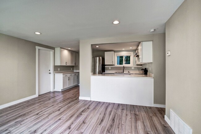 Foto del edificio - 23004 58th Ave W