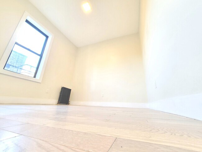 Foto del edificio - 6002 Fillmore Pl