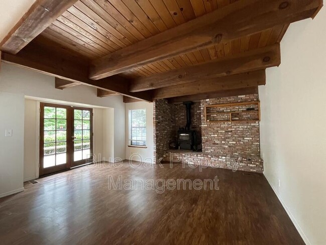 Building Photo - 50 Guynn Bridge Ct