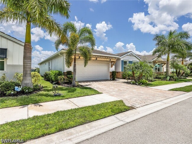Building Photo - 28029 Sanibel Sands St