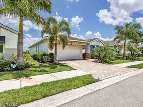 Building Photo - 28029 Sanibel Sands St