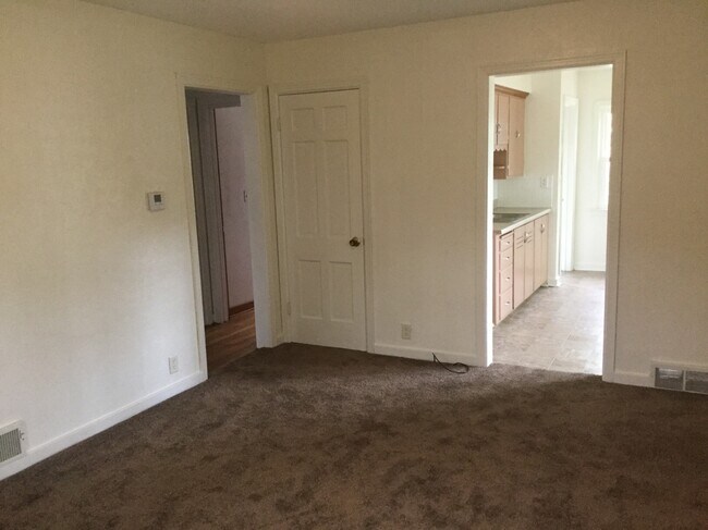 Building Photo - 4941 W Swords Cir
