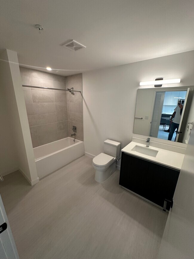 Foto del edificio - 20520 NW 20th Ct