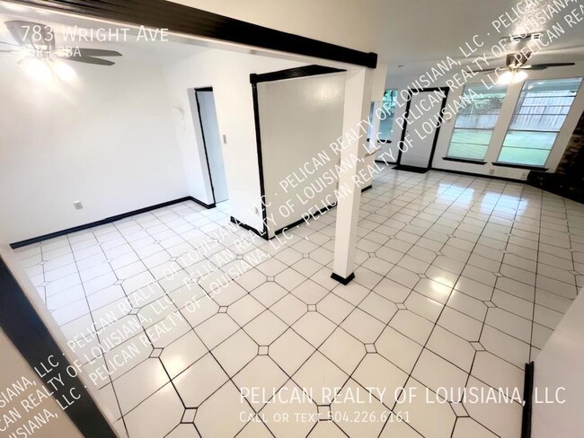 Foto del edificio - 783 Wright Ave