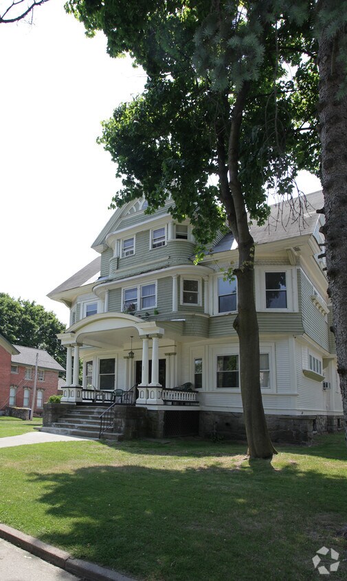 Foto del edificio - 434 Glen St