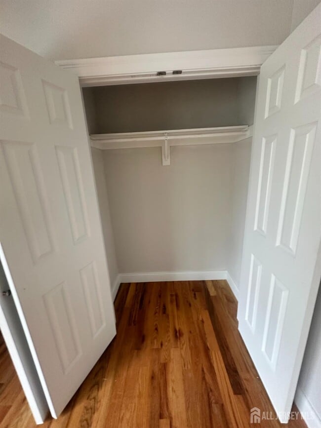 Foto del edificio - 558 Broadway