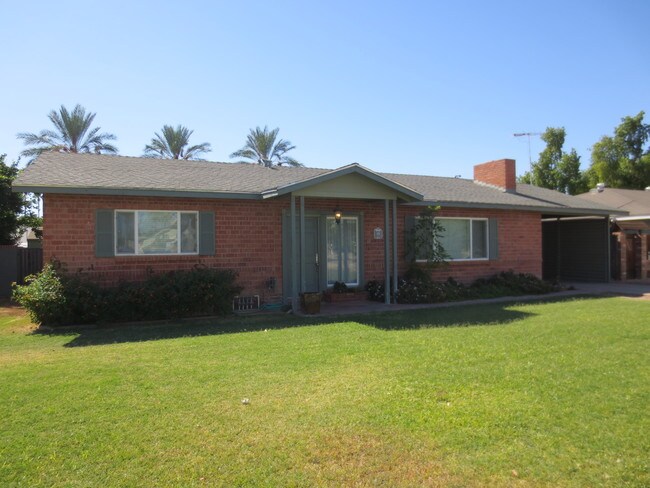 Building Photo - 411 E Wigwam Blvd