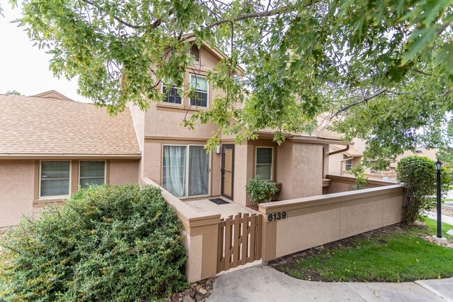 Building Photo - 6139 Little Pine Cir
