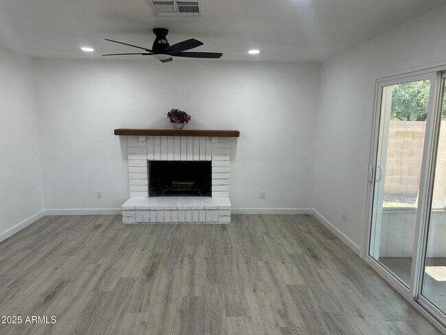 Foto del edificio - 17628 N 39th Ave