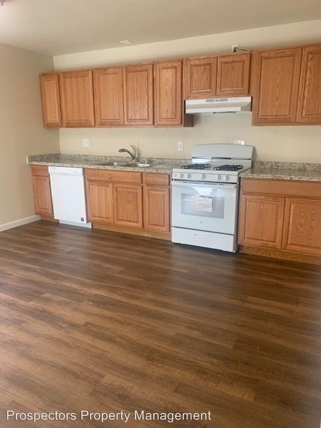 16915 Barnell Ave, Hill, CA 95037 Apartment for Rent in