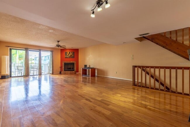 Foto del edificio - 745 Pinellas Bayway S