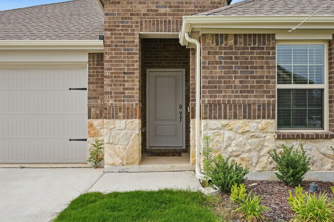 Foto del edificio - 9732 Quail Pointe Rd