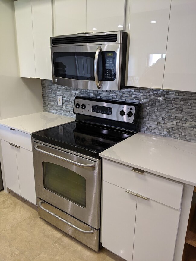 Foto del edificio - 3530 SW 22nd St