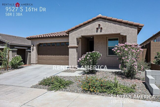 Foto del edificio - Beautiful 5-bed/3-bath home in Phoenix!