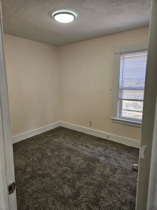 Bedroom - 116 Nicoll St