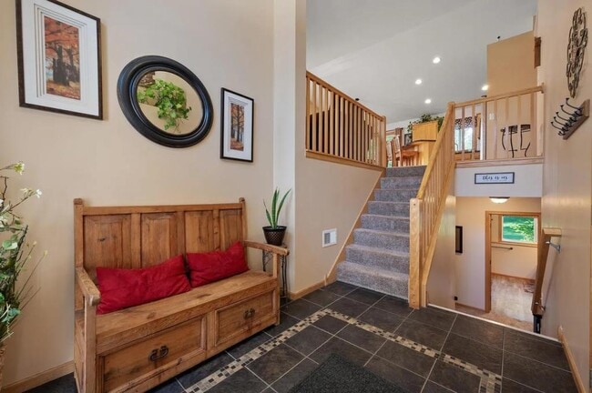 Building Photo - 2921 235th Ave NW