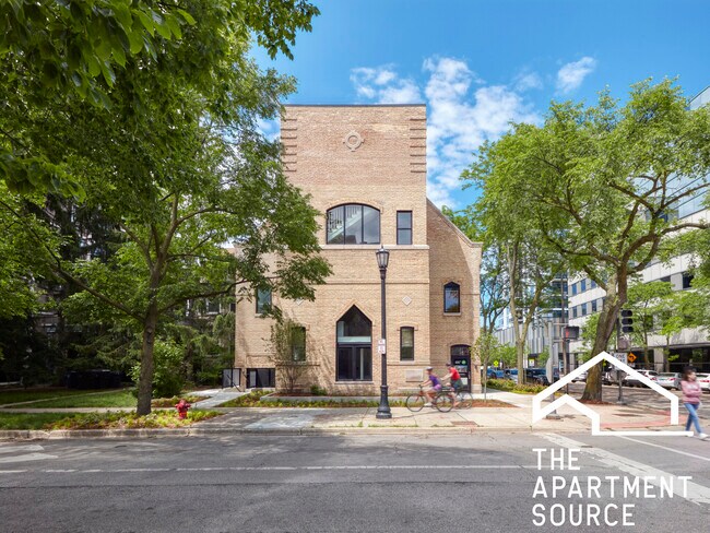Foto del edificio - 1712 Oak Ave