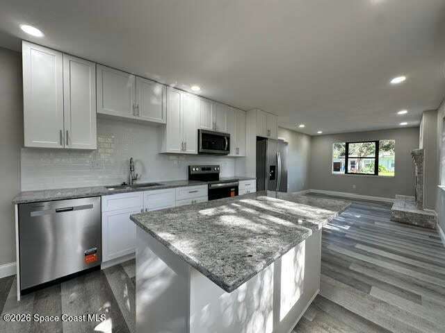 Building Photo - 1573 Old Colonial Way