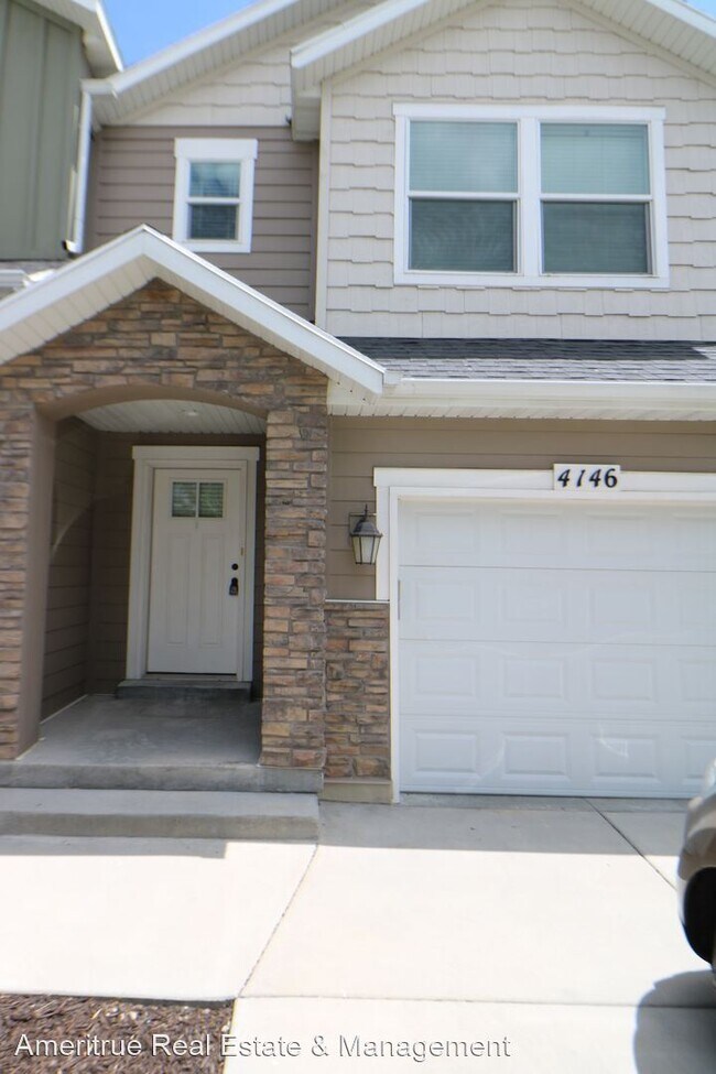 Foto del edificio - 3 br, 3.5 bath House - 4146 Cresthaven Lane