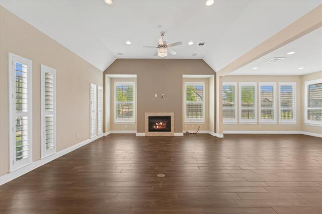 Foto del edificio - 1026 Asbury Dr