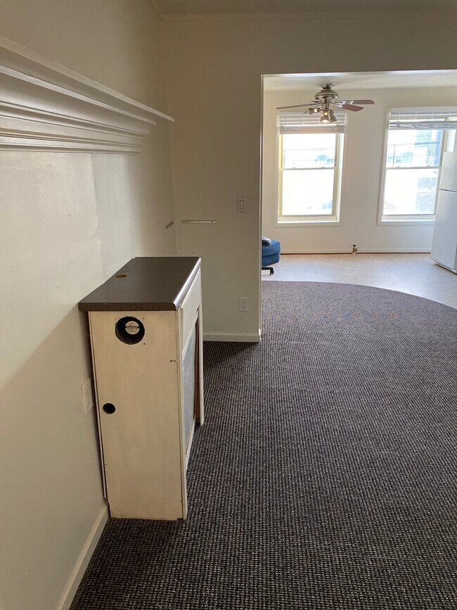 125 E Walled Lake Dr Unit 1, Walled Lake, MI 48390 125 E Walled Lake