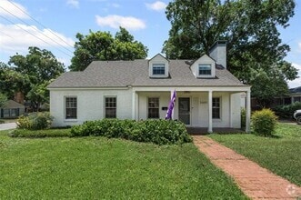 Building Photo - 3601 Westcliff Rd S