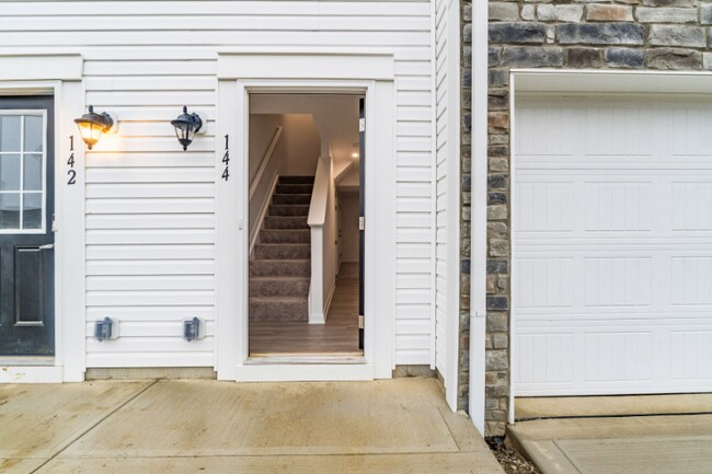 Foto del edificio - 144 Dusky Willow Dr