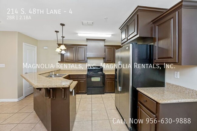 Building Photo - 214 S 48th Ln