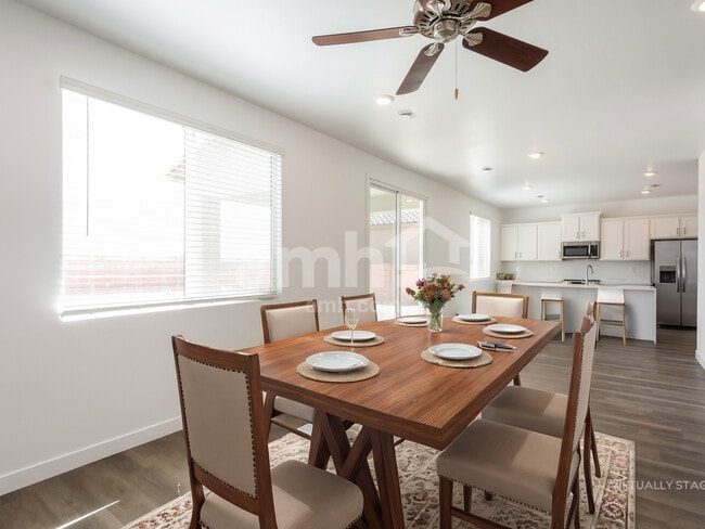 Foto del edificio - 20177 W Thomas Rd