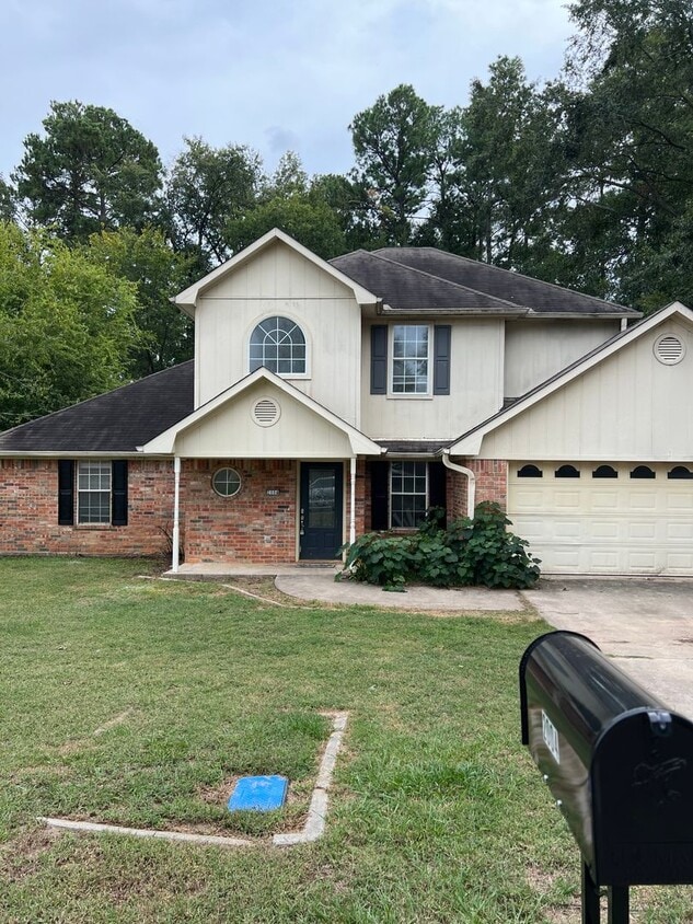 2004 Meadow Dr, Gladewater, TX 75647 House Rental in Gladewater, TX