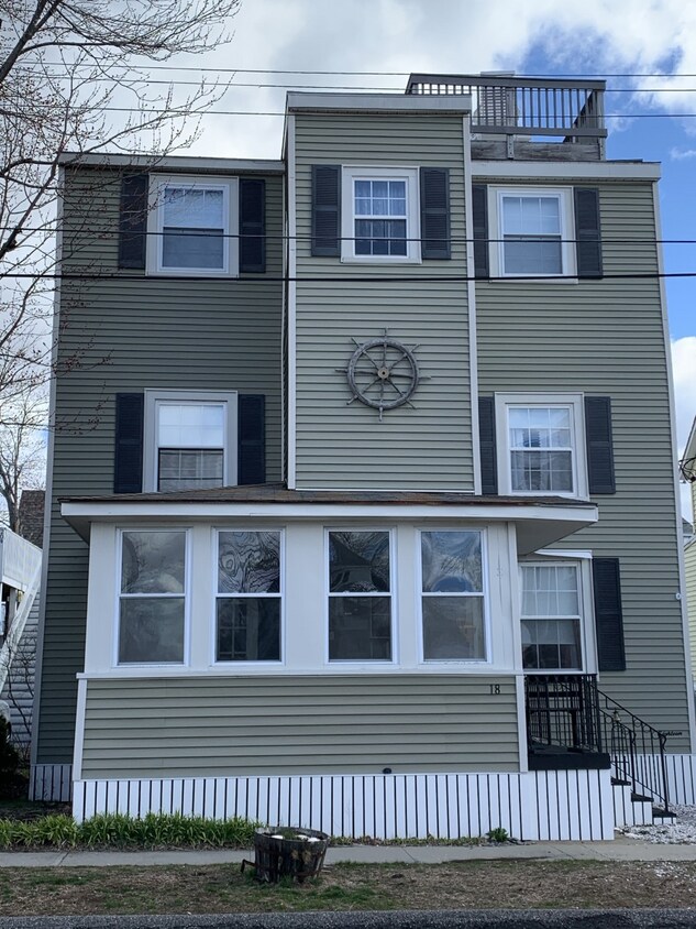 Primary Photo - 18 Union Ave