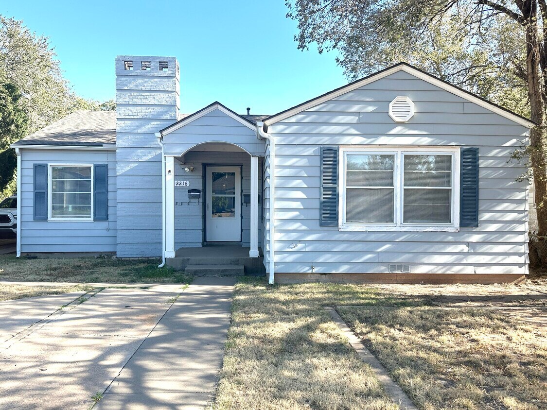 Foto principal - 2216 30th St