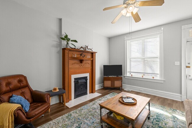 Foto del edificio - 2819 Shenandoah Ave