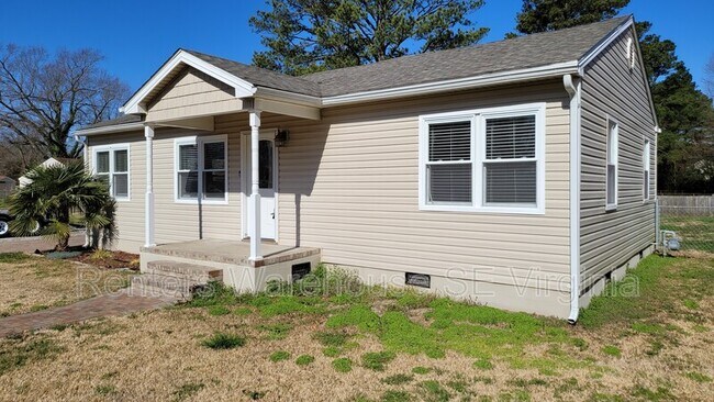 Building Photo - 4010 Garwood Ave