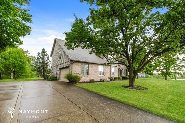 Building Photo - 7638 Chestnut Hills Dr