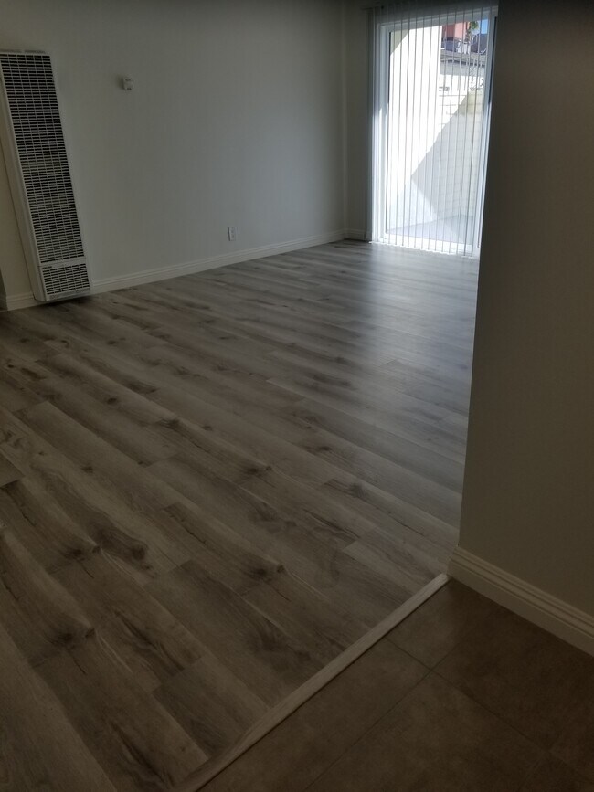 Foto del edificio - 1430 Amherst Ave