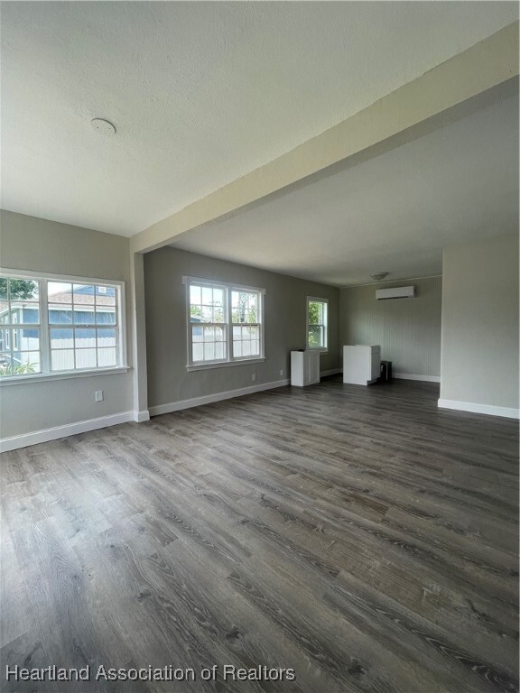 Foto del edificio - 1054 Glenwood Ave