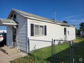 Building Photo - 2322 South Ave W