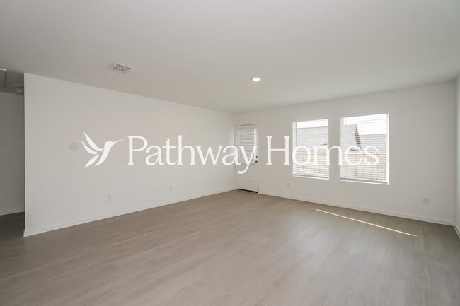 Building Photo - 1209 Pere David Dr