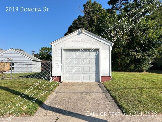 Foto del edificio - 2019 Donora St