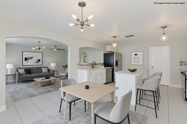 Building Photo - 10505 Opus Dr