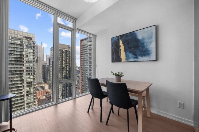 Building Photo - 101 Peter St