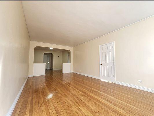 Foto del edificio - 2 bedroom in Bronx NY 10467