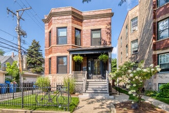 Building Photo - 3614 N HOYNE Ave