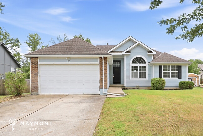 Building Photo - 117 E Foxwood Dr